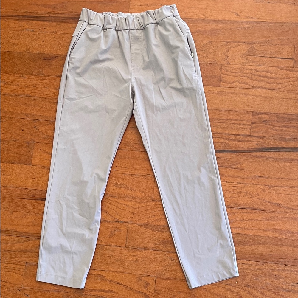 Vuori Women's tan Track Pants